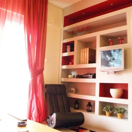 Cozy And Modern Centrally Located Apartment Volos